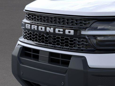 New 2026 Ford Bronco Sport Outer Banks w/ Outer Banks Tech Package+ AWD/4WD image 17