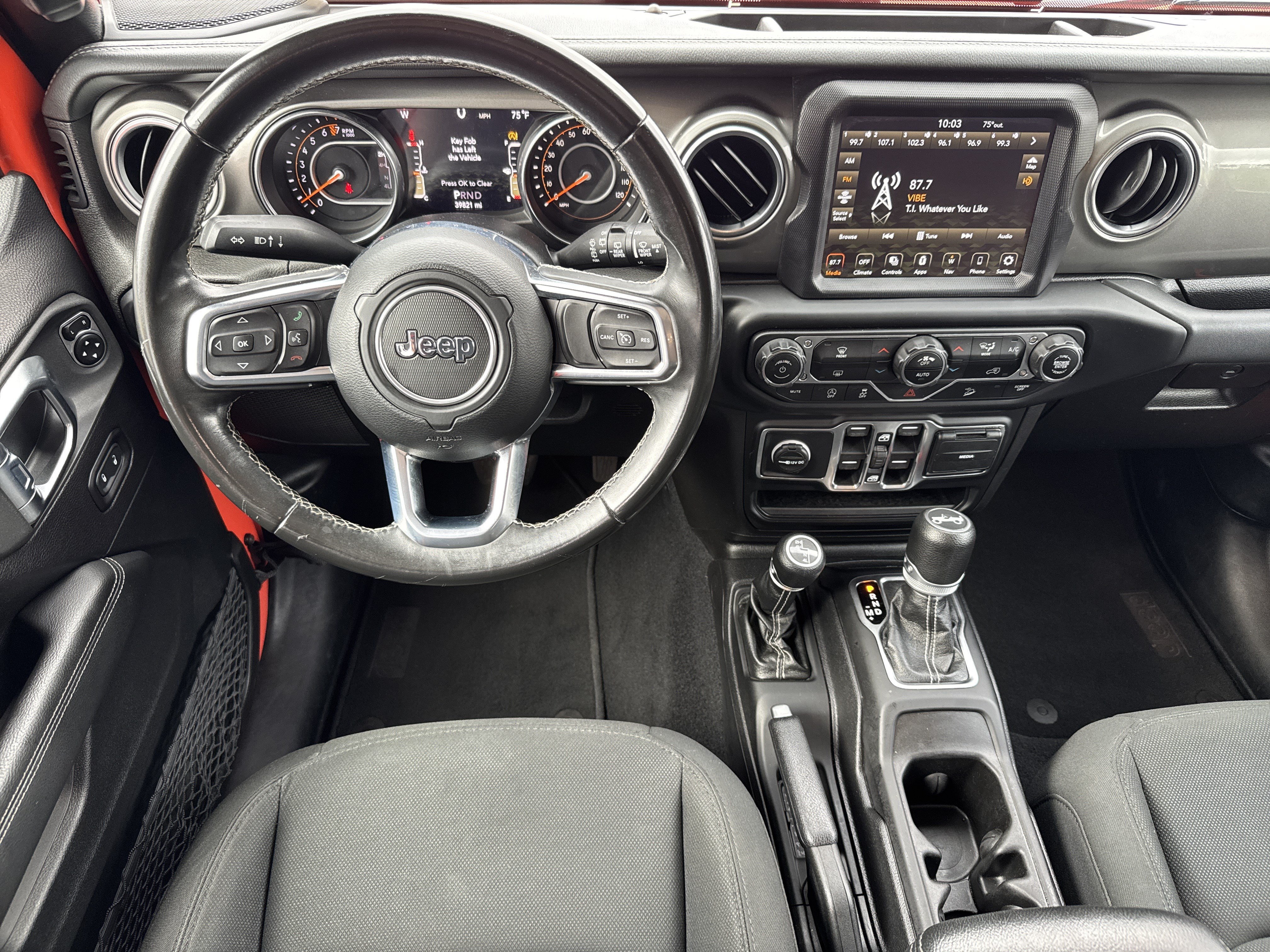 Used 2020 Jeep Wrangler Unlimited Sahara w/ Uconnect 4C Nav & Sound Group AWD/4WD image 17