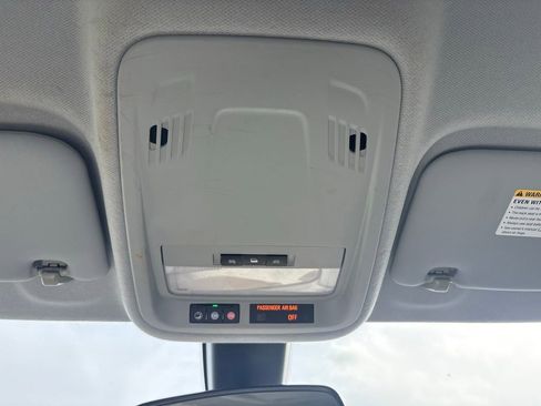 Used 2019 Chevrolet Cruze LS FWD image 26