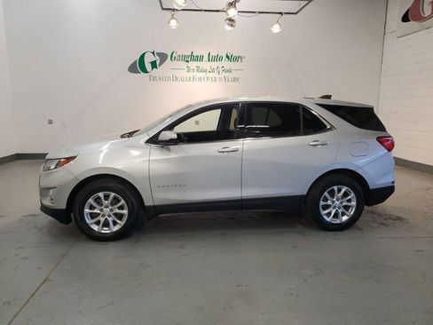 Used 2019 Chevrolet Equinox LT image 3