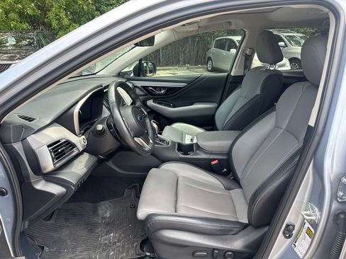 Used 2024 Subaru Outback Limited AWD/4WD image 11