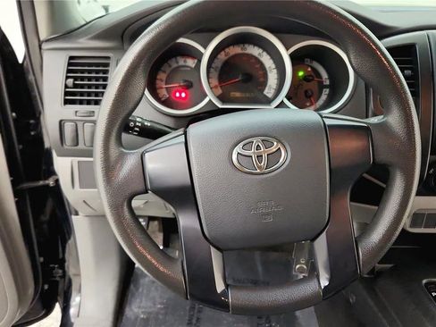 Used 2013 Toyota Tacoma 2WD Regular Cab image 19
