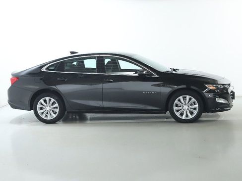 Used 2024 Chevrolet Malibu LT image 11