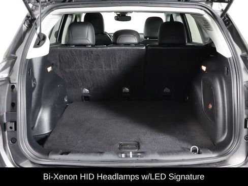 Used 2018 Jeep Compass Limited w/ Navigation Group AWD/4WD image 16