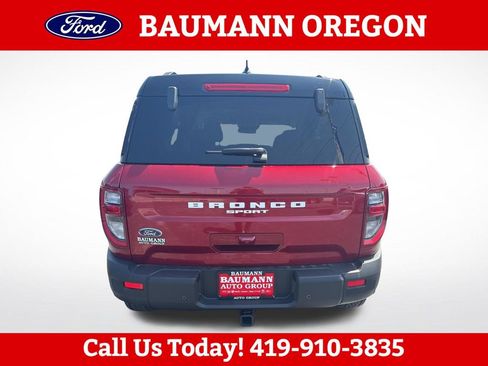 Used 2025 Ford Bronco Sport Badlands AWD/4WD image 4