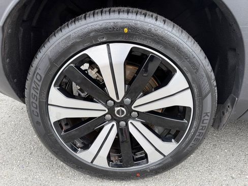 Used 2023 Volvo C40 P8 Recharge Plus AWD/4WD image 50