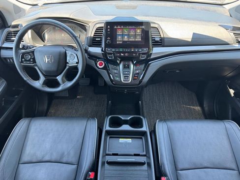 Certified 2024 Honda Odyssey Elite image 13