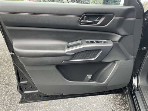 Used 2023 Nissan Pathfinder Rock Creek image 12