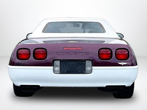 Used 1995 Chevrolet Corvette Convertible RWD image 7
