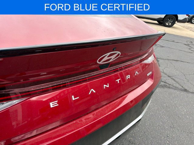 Used 2026 Hyundai Elantra SEL w/ Cargo Package FWD image 26
