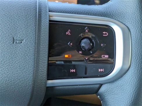 New 2026 Nissan Armada SL w/ Captain's Chari Seat Package image 31