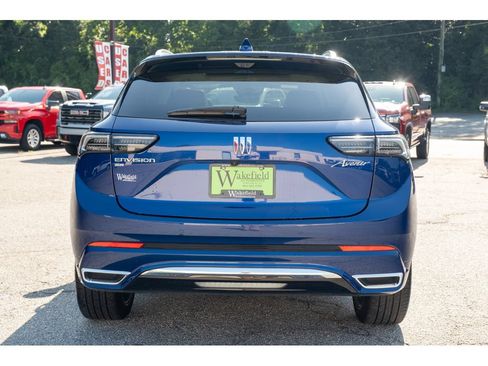 Used 2024 Buick Envision Avenir AWD/4WD image 7