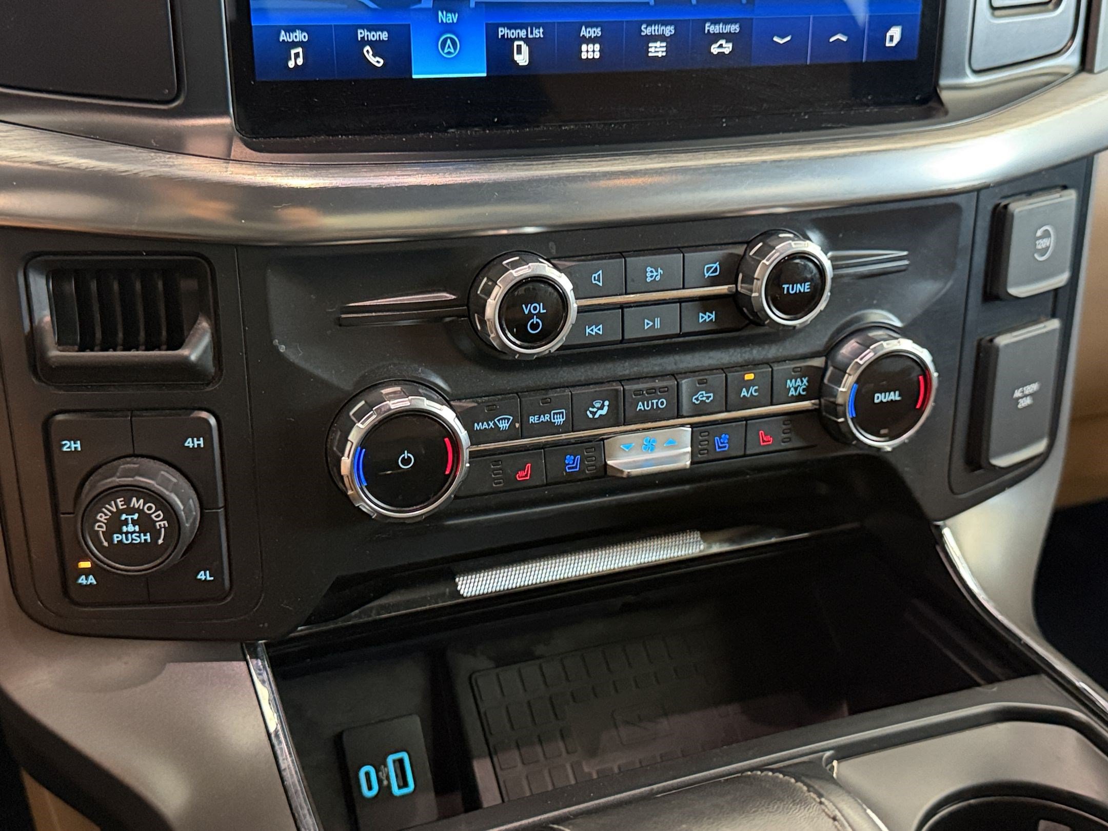 Used 2022 Ford F150 Lariat AWD/4WD image 19