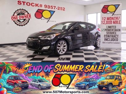 Used 2013 Hyundai Veloster w/ Style Pkg