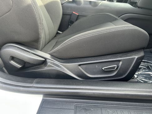 Used 2018 Ford Mustang GT image 28