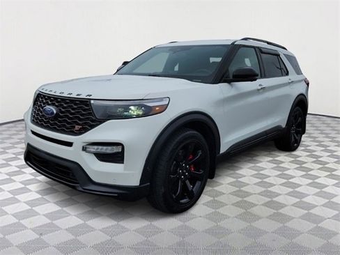 Used 2020 Ford Explorer ST w/ ST Street Pack image 3