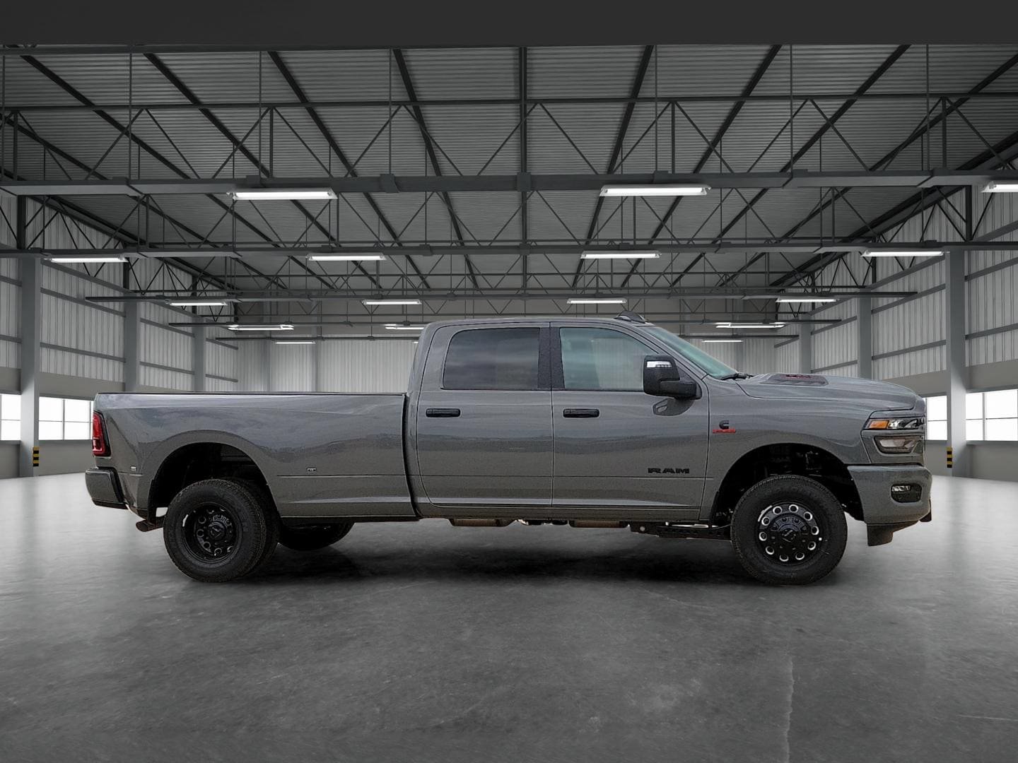 New 2026 RAM 3500 Lone Star AWD/4WD image 5