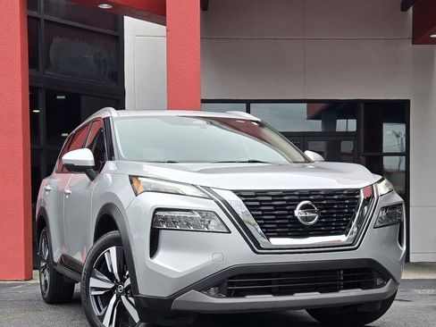 Used 2021 Nissan Rogue SL image 9