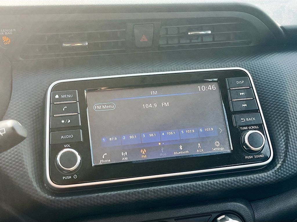 Used 2022 Nissan Kicks S FWD image 14