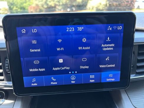 Used 2023 Ford Explorer XLT w/ Equipment Group 202A RWD image 27