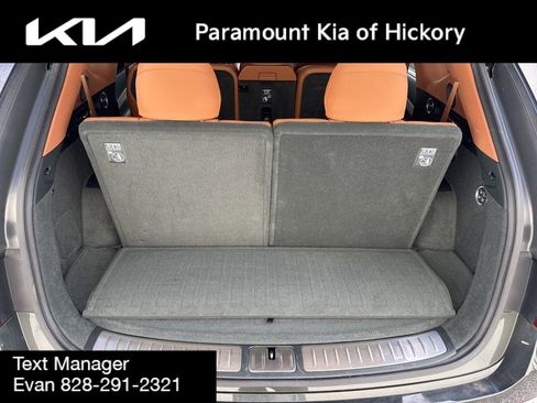 Used 2025 Genesis GV80 3.5T Advanced image 12