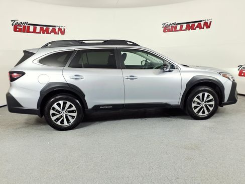 Certified 2024 Subaru Outback Premium image 4