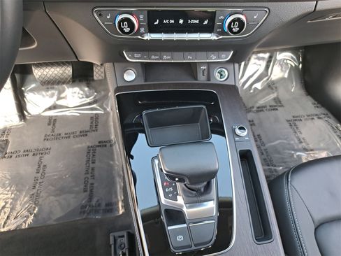 Used 2023 Audi Q5 2.0T Premium Plus w/ Premium Plus Package image 22
