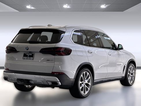Used 2025 BMW X5 xDrive40i image 8