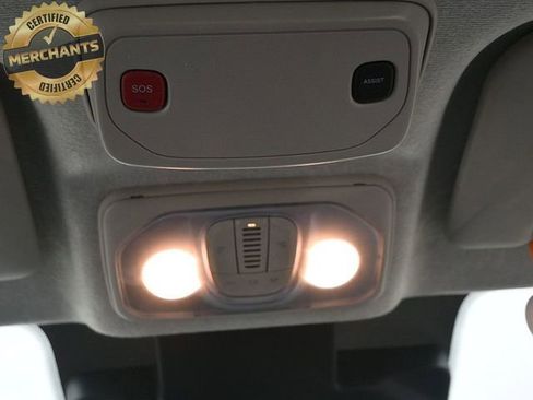 Used 2025 RAM ProMaster 2500 w/ Convenience Group image 25