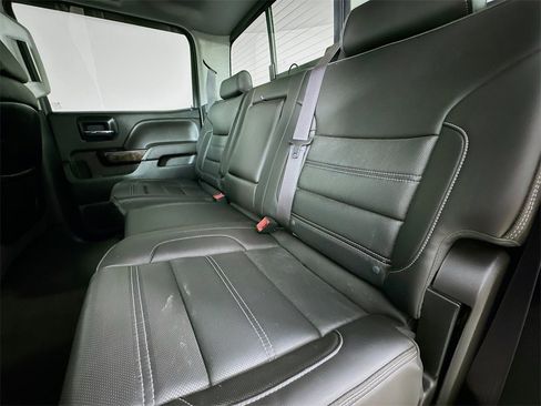 Used 2015 GMC Sierra 3500 Denali w/ Duramax Plus Package image 26
