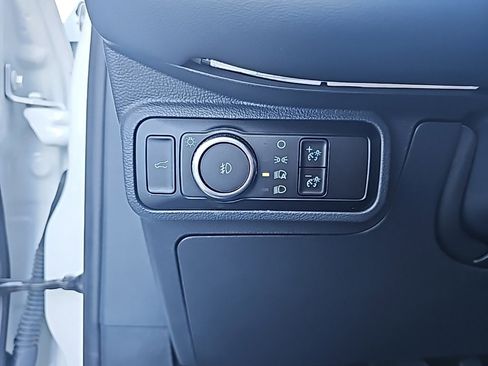 Used 2025 Ford Explorer ST-Line w/ Premium Package image 24