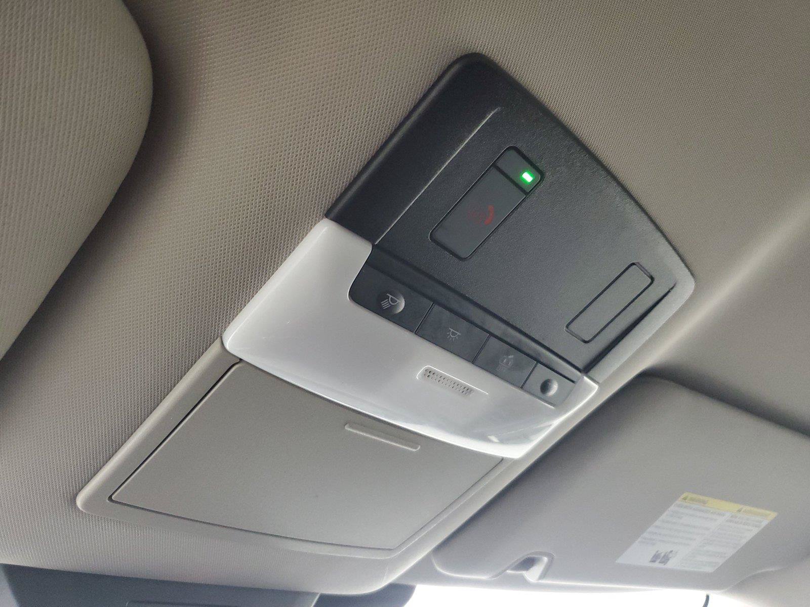 Used 2025 Nissan Pathfinder SV FWD image 32