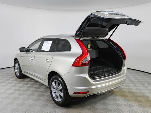 Used 2017 Volvo XC60 T5 Inscription w/ Preferred Option Package FWD image 31