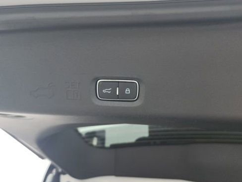 New 2025 Ford Expedition Platinum w/ Stealth Performance Package image 27