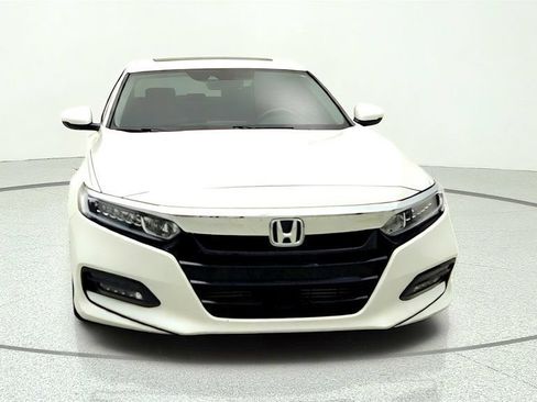 Used 2018 Honda Accord EX-L image 2