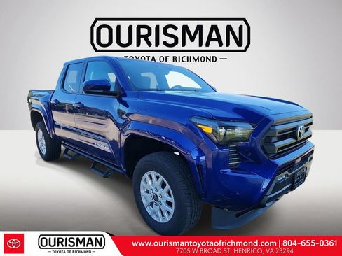 Certified 2025 Toyota Tacoma SR5 AWD/4WD image 1
