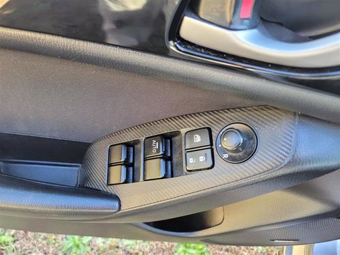 Used 2014 MAZDA MAZDA3 i Touring w/ Technology Package image 13