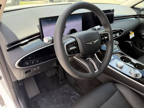 New 2026 Genesis GV70 2.5T AWD/4WD image 14