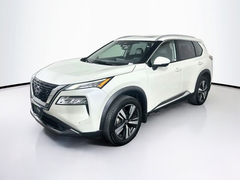Used 2023 Nissan Rogue SL w/ SL Premium Package AWD/4WD image 3
