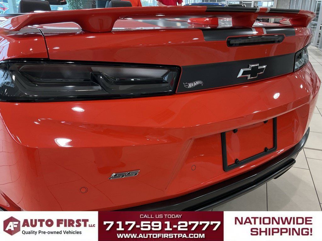 Used 2018 Chevrolet Camaro SS w/ Hot Wheels Edition RWD image 8