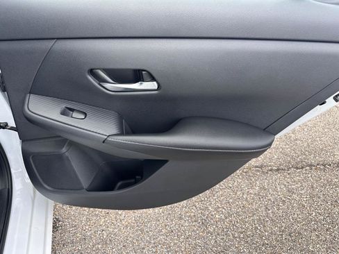 Used 2023 Nissan Sentra SV FWD image 20