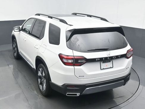 New 2026 Honda Pilot Elite image 18