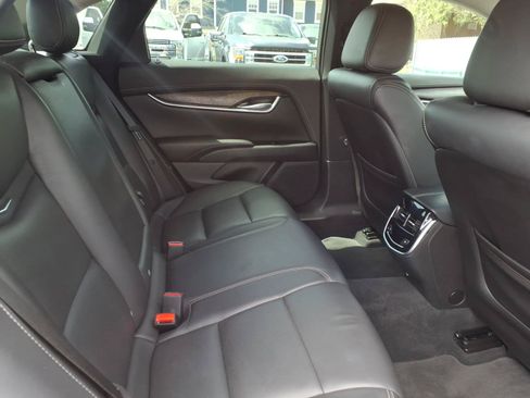 Used 2019 Cadillac XTS Luxury FWD image 15