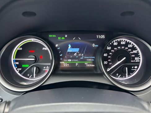 Used 2024 Toyota Camry XSE w/ Navigation Package image 25