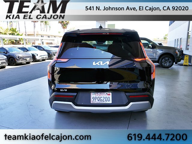 Certified 2024 Kia EV9 Light Long Range RWD image 8