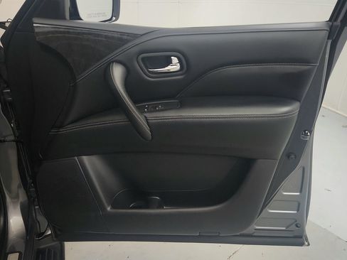 Used 2021 INFINITI QX80 Luxe AWD/4WD image 29