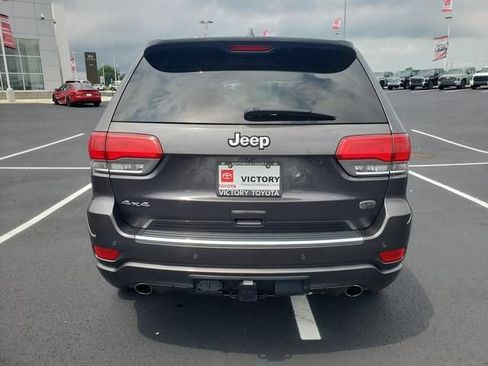 Used 2018 Jeep Grand Cherokee Overland AWD/4WD image 6