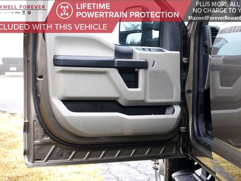 Used 2022 Ford F350 XL w/ Power Equipment Group image 21