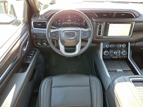 Certified 2024 GMC Yukon XL Denali image 13