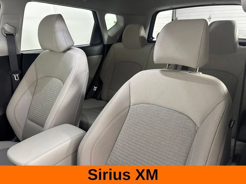 Used 2025 Kia Soul EX FWD image 12